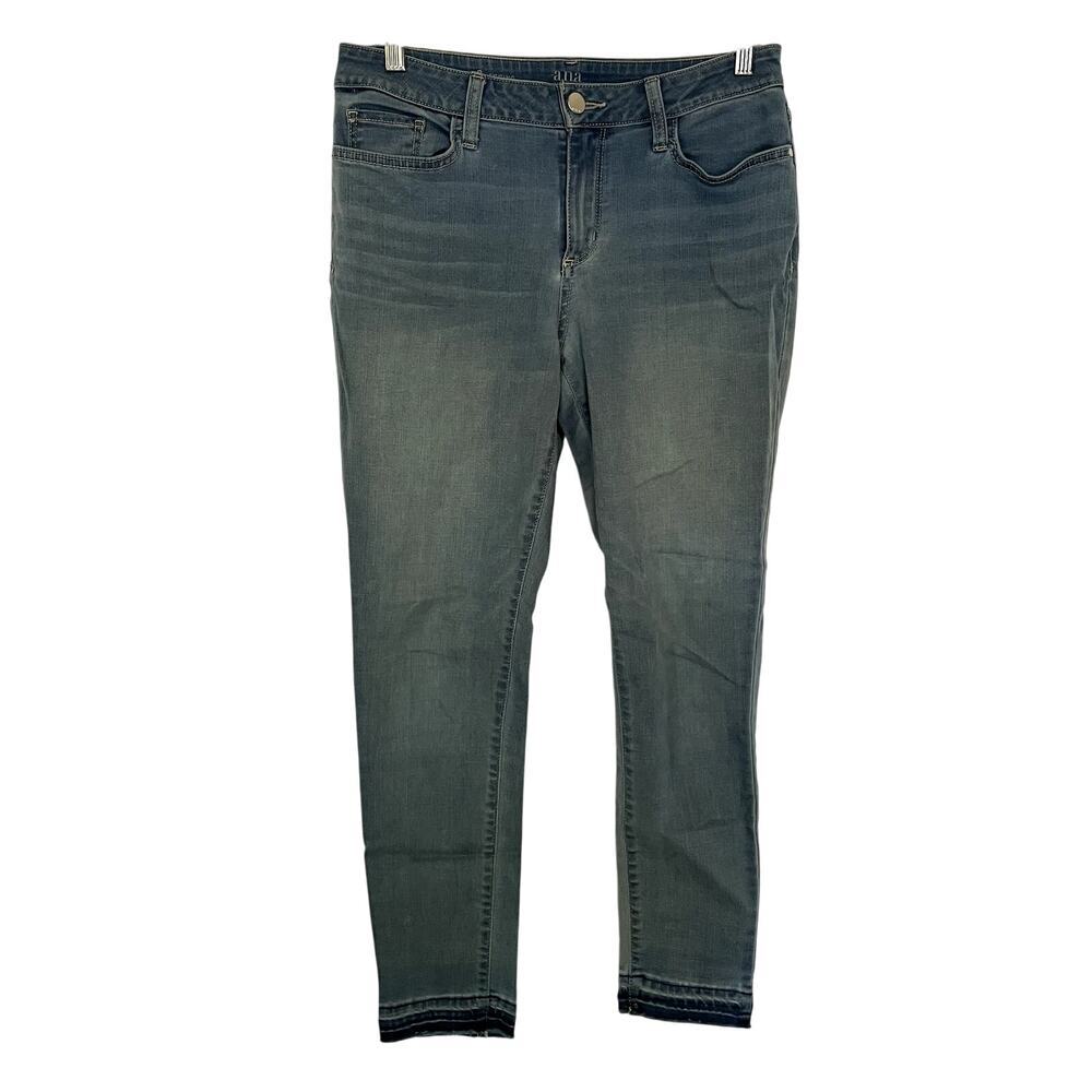 a new approach light‎ wash blue jeans women's size 8 jegging raw hem cotton